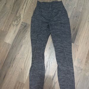 LULULEMON ALIGN LEGGINGS size 4• 25 in